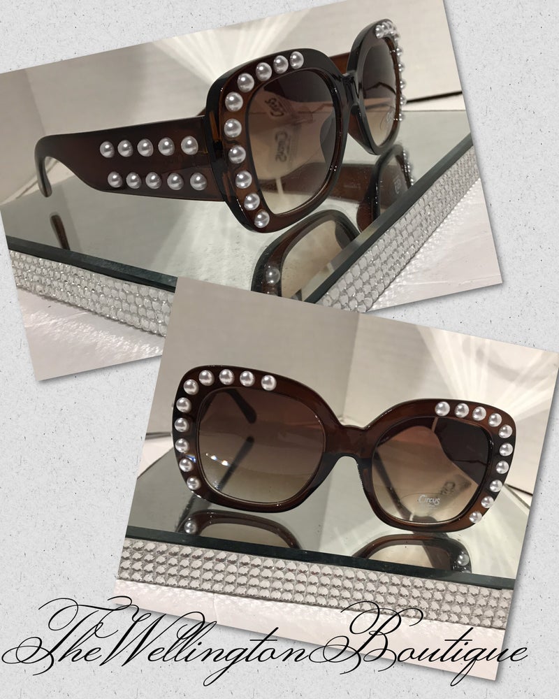 Beautiful Brown Pearl Sam Edelman Sunglasses