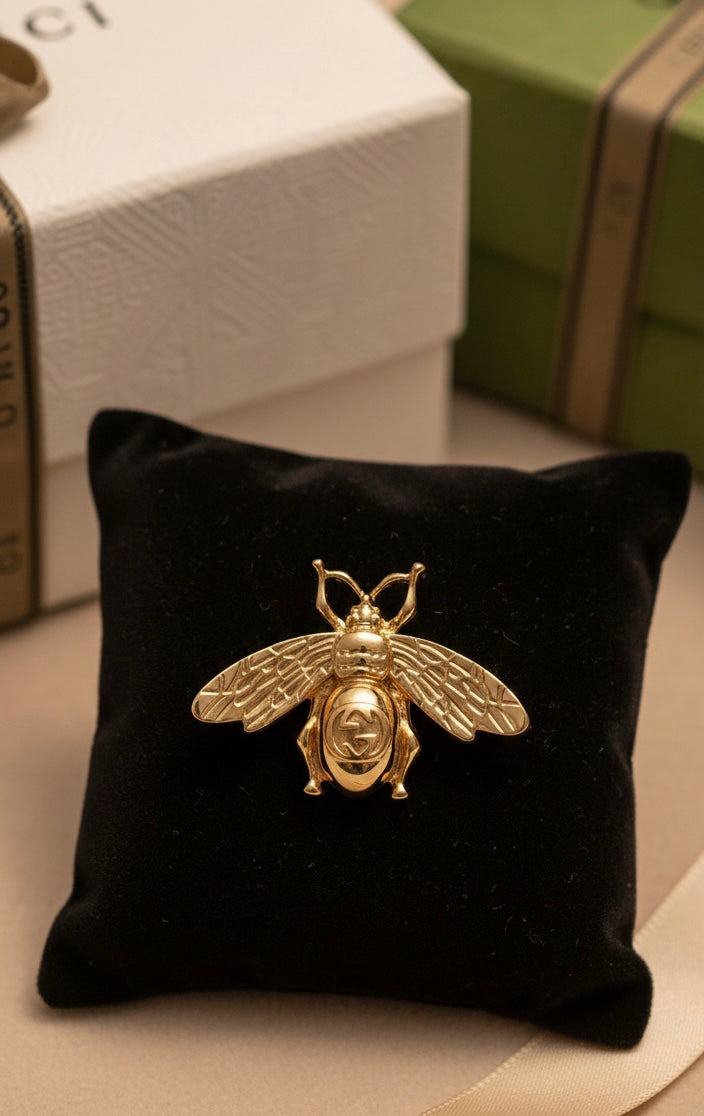 Lux Brooch 🔥🔥🔥🔥🔥🔥