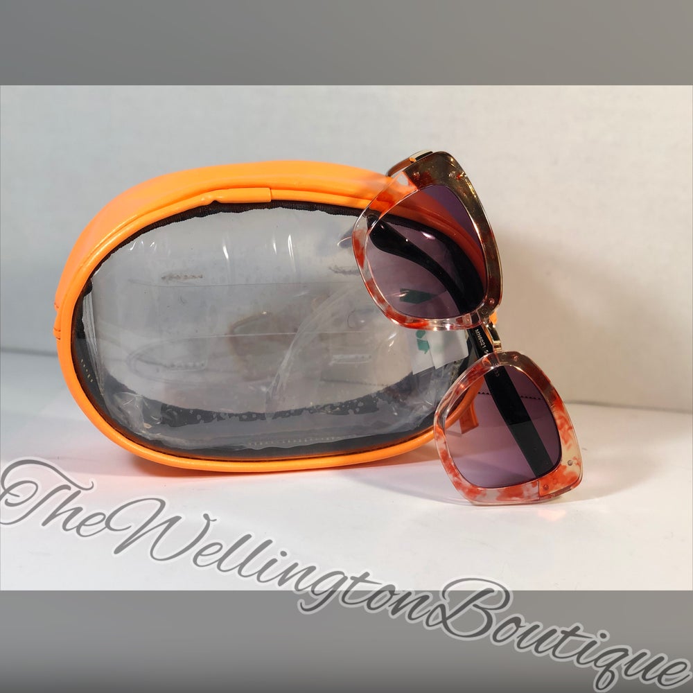 Too cute!! Fannie packs/Eyewear!